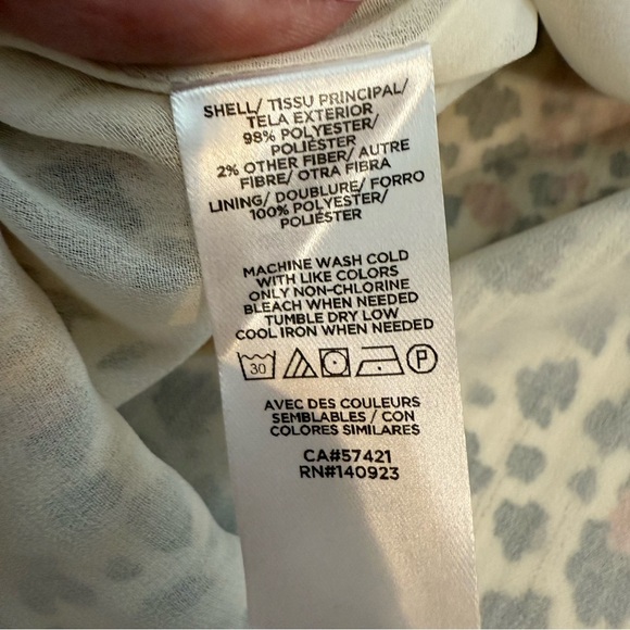 Loft Petite Shimmer Floral Pleated Blouse Gold Pink Leopard Pure Pearl Top Sz S - Picture 10 of 12